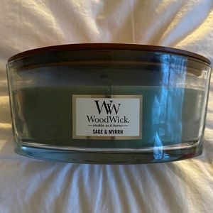 Yankee Woodwick Candle in Sage & Myrrh